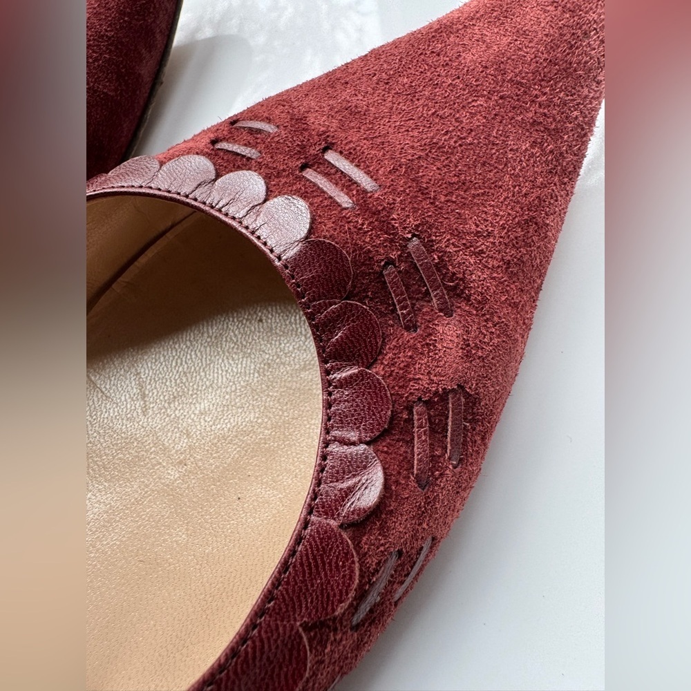 Manolo Blahnik Burgundy Suede Pointed Toe Flats Size 38.5 (8 US) - Picture 8 of 8